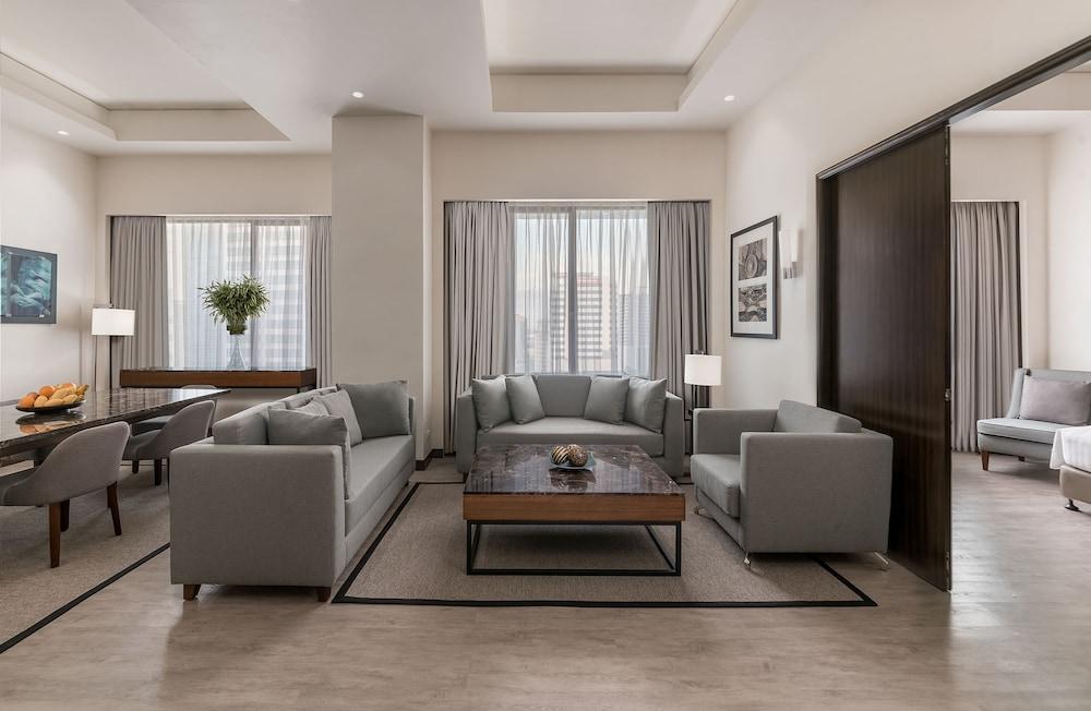Seda Ayala Center 5* Cebu