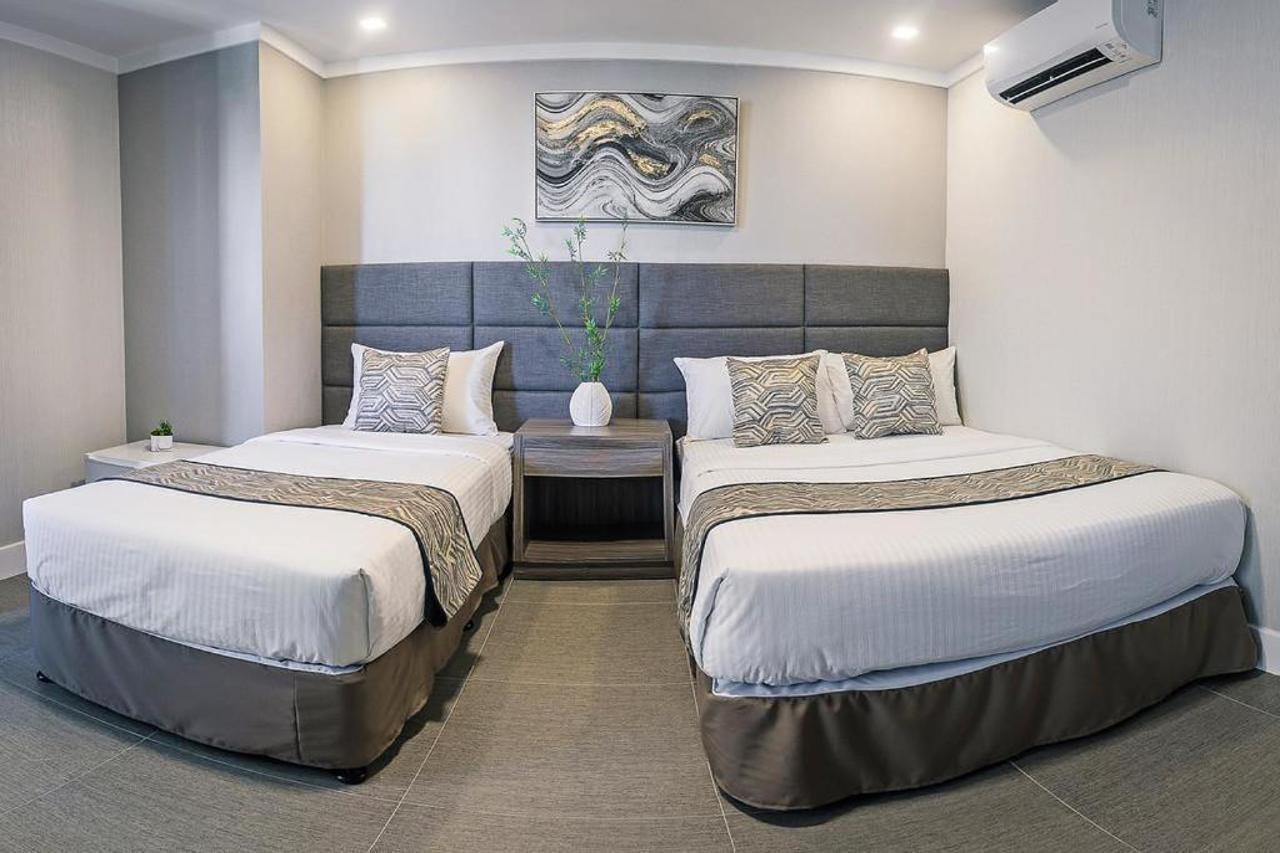 Anika Hotel 2*