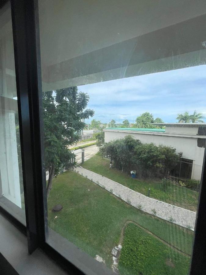 Apartment 1br Fully Furnished In Lapu Lapu, Cebu, Near The Airport ! Agus