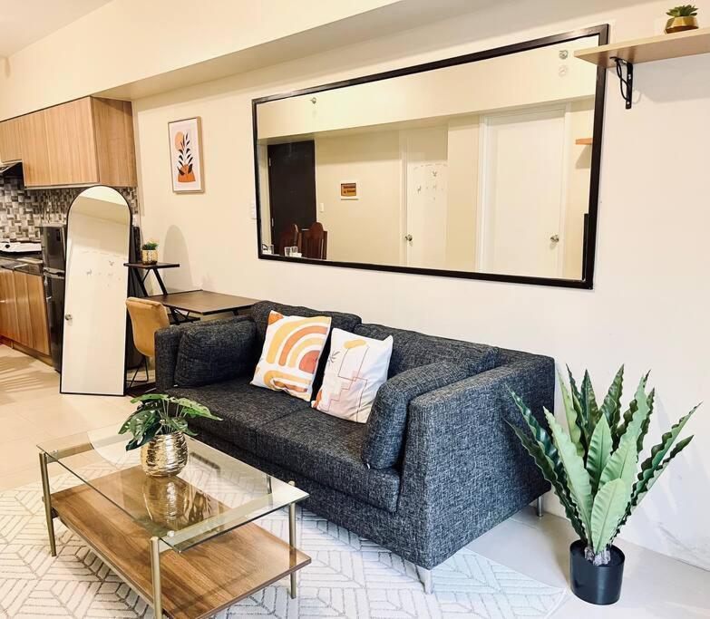 Modern Comfort At Avida Riala *