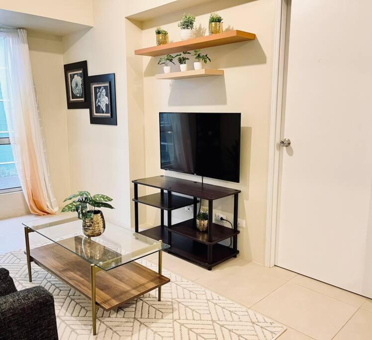 Apartment Modern Comfort At Avida Riala *