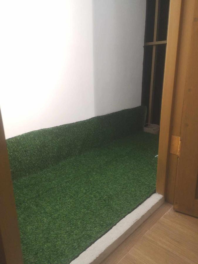 Balai Nami Apartment *
