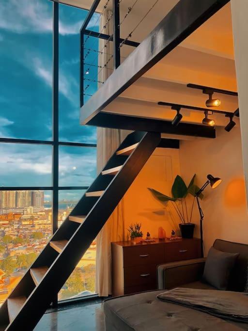 Apartment The Loft Adlawon