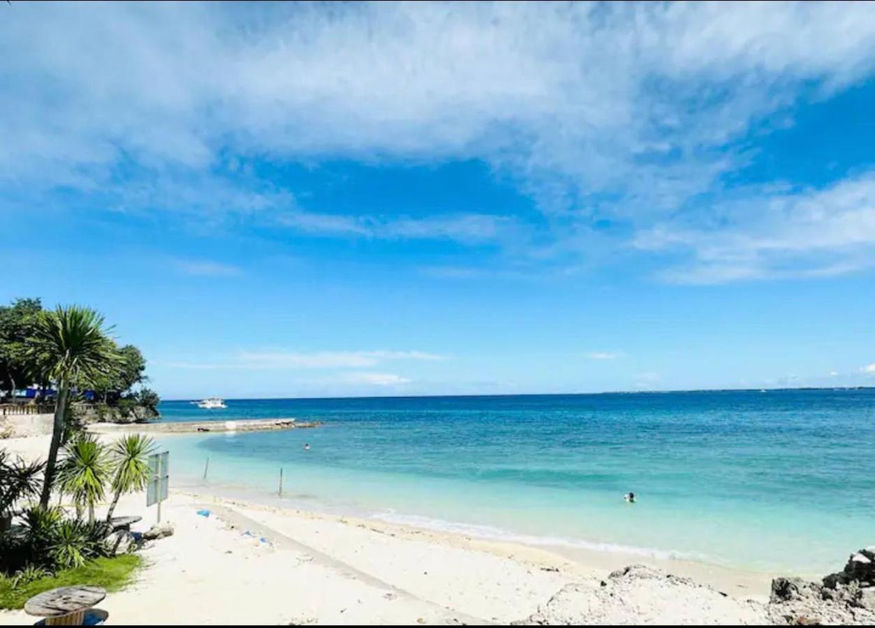 Mactan Airport View With Beach Condominuim * Punta Engano (Mactan)