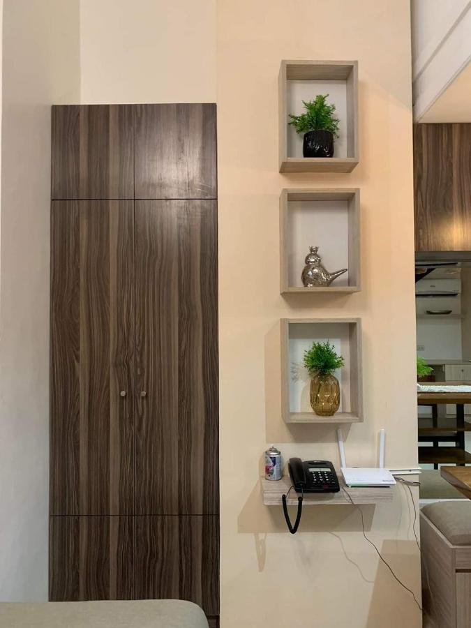 Club Ultima Residences Unit 1712