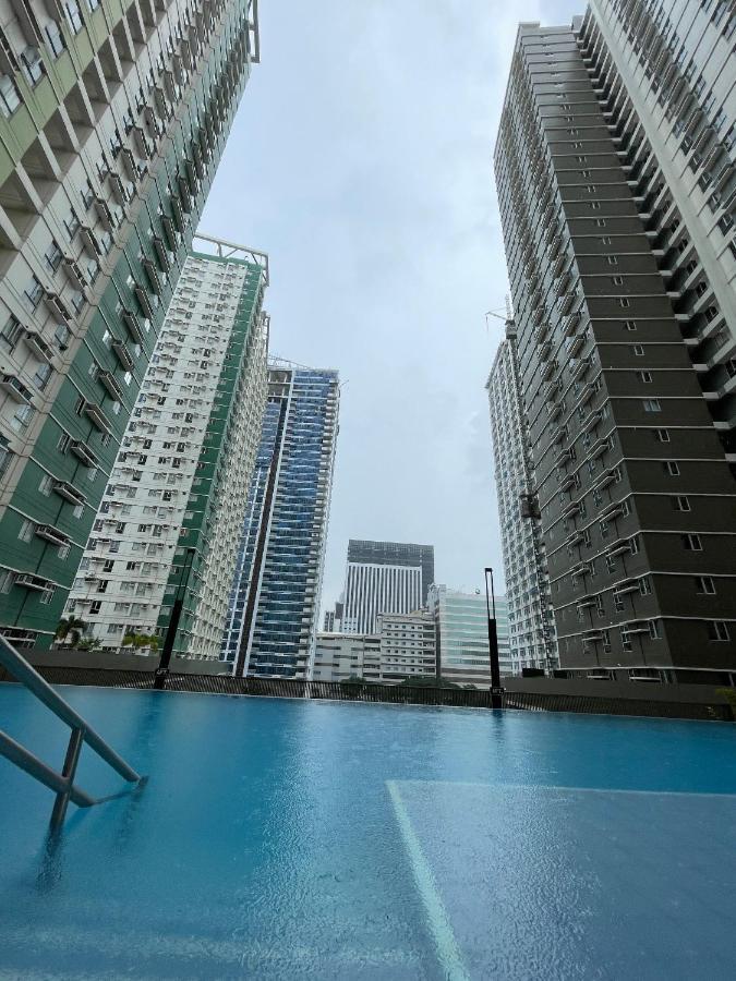 Hotel Type Condo-avida Riala Tower 2