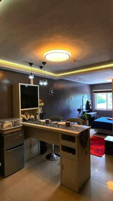 Staycation At Ethon's Apartamento Cebu