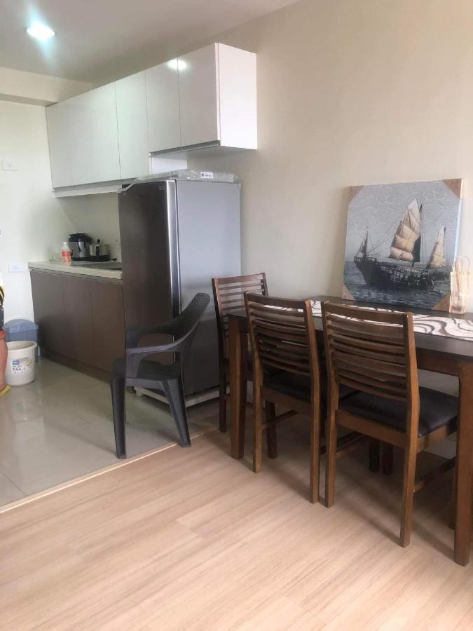 Jojies Crib Horizons101 One Bedroom Penthouse Aparthotel *