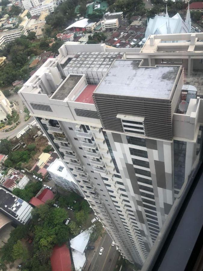 Jojies Crib Horizons101 One Bedroom Penthouse Aparthotel