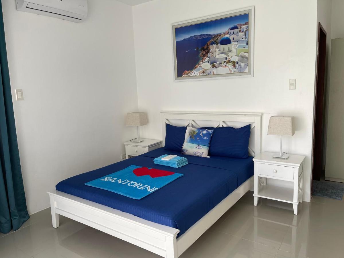 Little Santorini Mountain Resort Cotcot