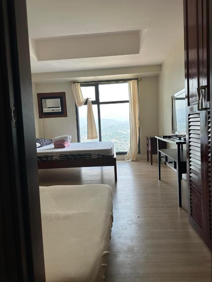 Jojies Crib Horizons101 One Bedroom Penthouse Cebu