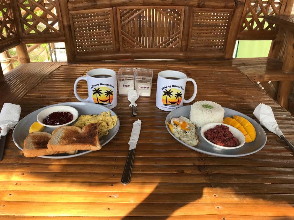 Bed & Breakfast Kalipay Bungalows *