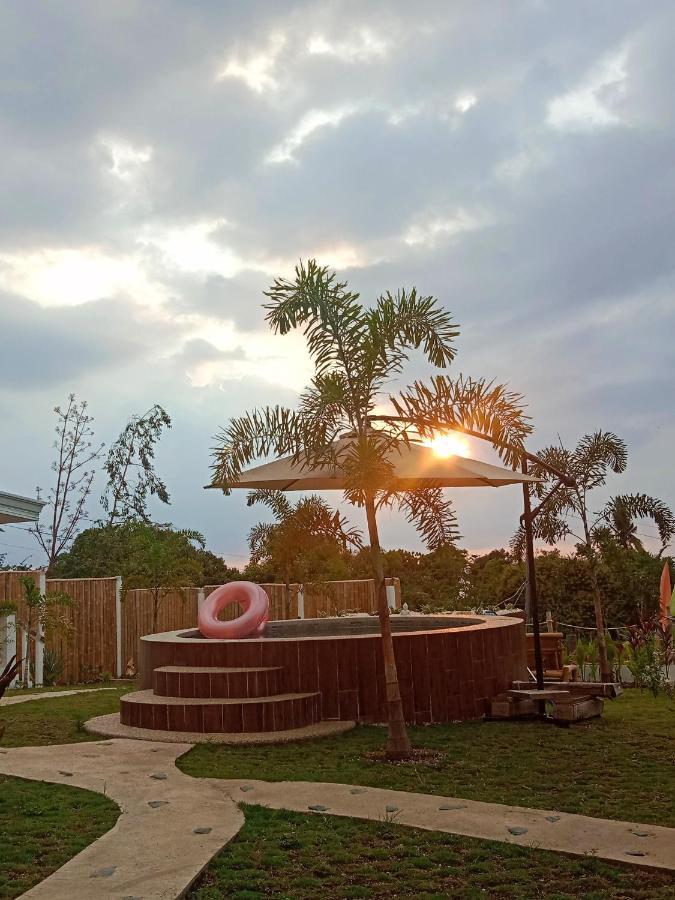 Kalipay Bungalows