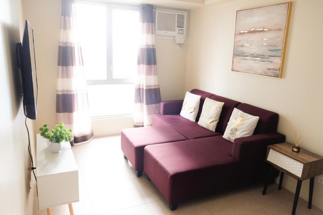 Spacious 1br Corner Unit In It Park