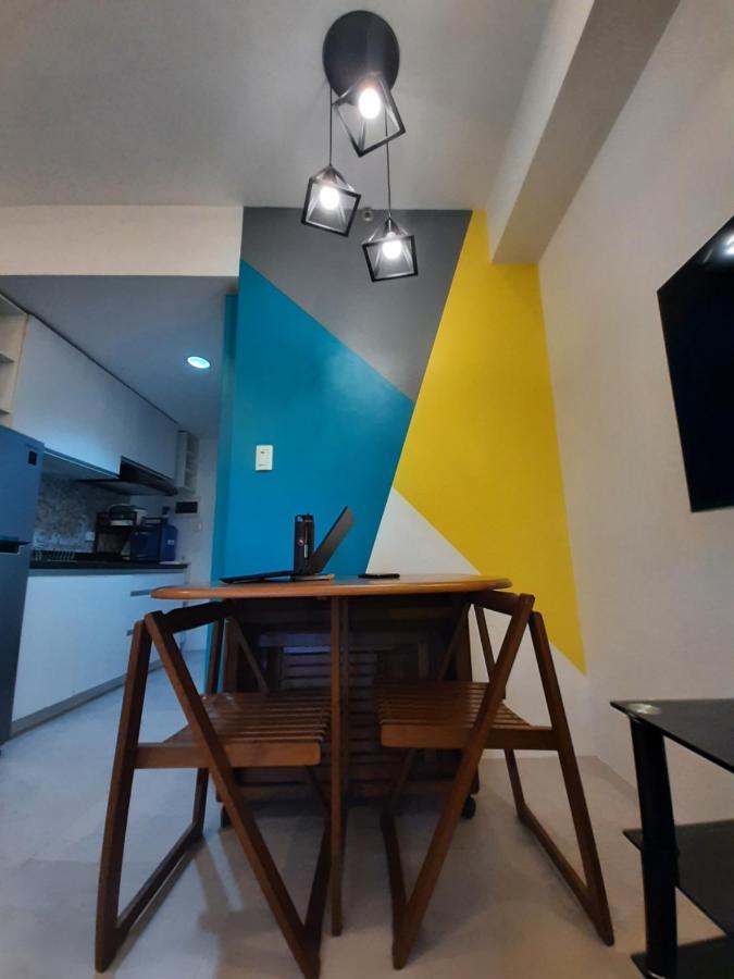 1809 Sunvida Tower Across Sm Homestay Cebu