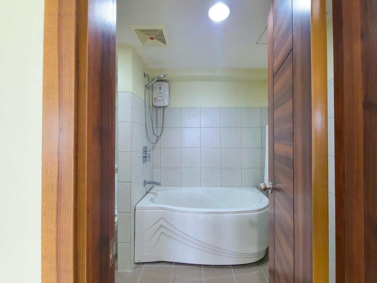 Aparthotel 1 Bedroom Suite-city View-horizons Cebu