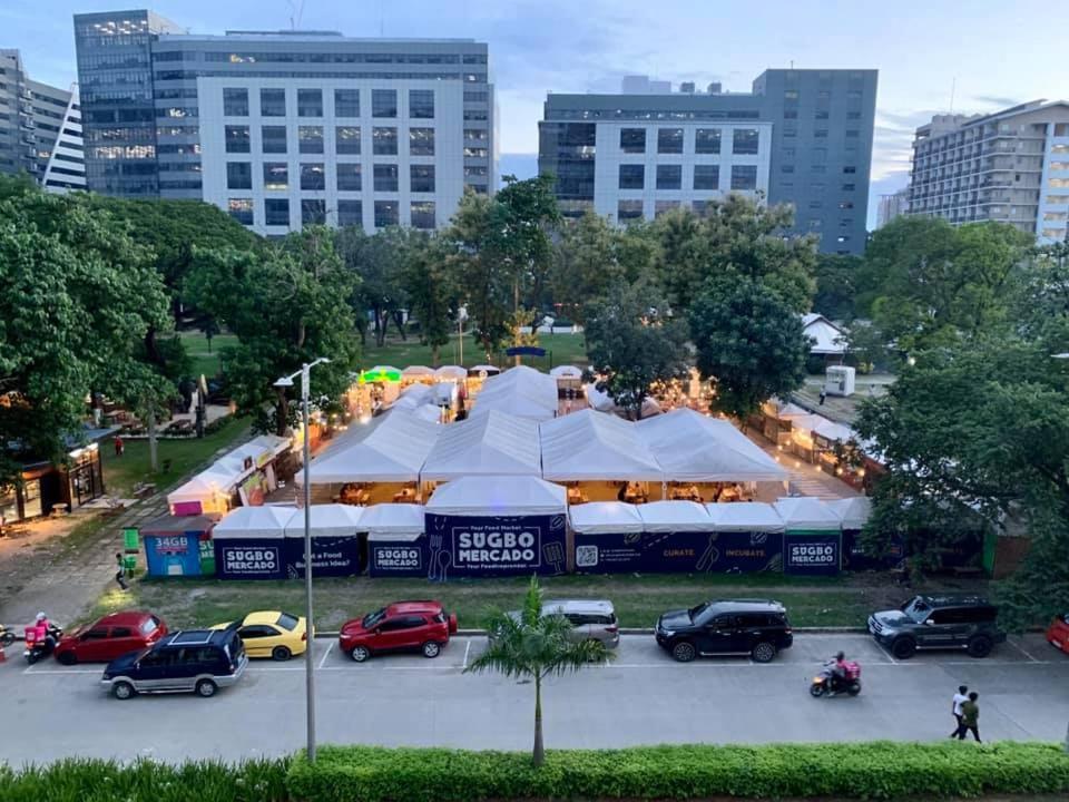 Urban Retreat At Avida Tower