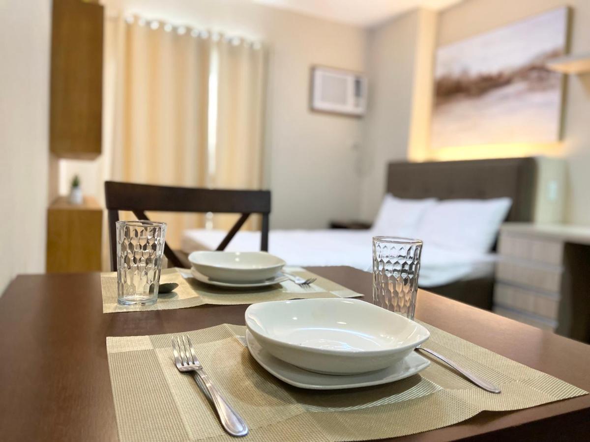 Urban Retreat At Avida Tower