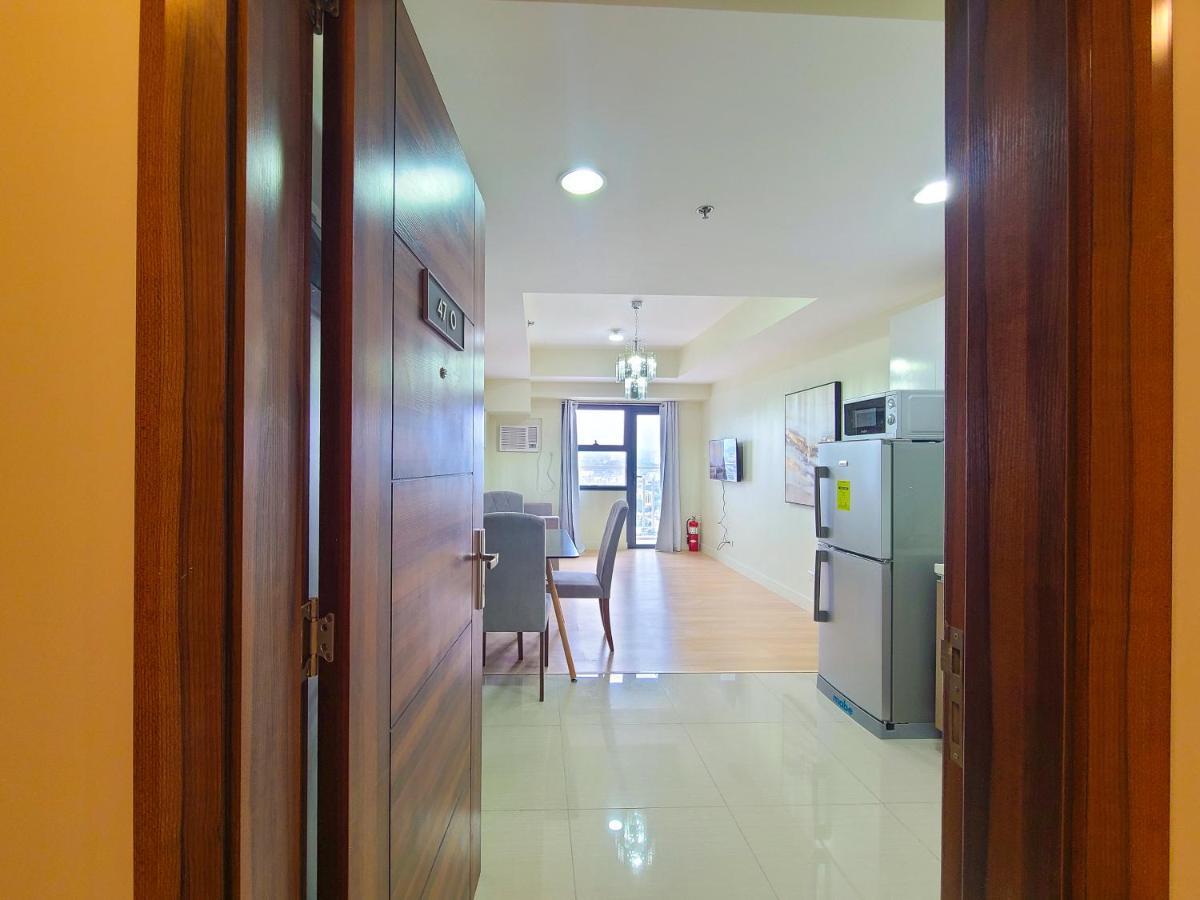 1 Bedroom Suite-city View-horizons Cebu
