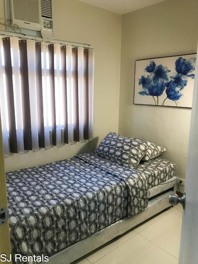 2 Bedroom @ Midpoint Residences W/ View *
