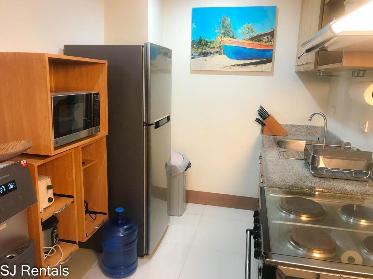 2 Bedroom @ Midpoint Residences W/ View Aparthotel *
