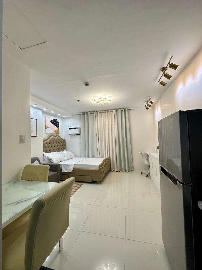 Bamboo Bay With Wifi & Pool Condotel Mandaue City