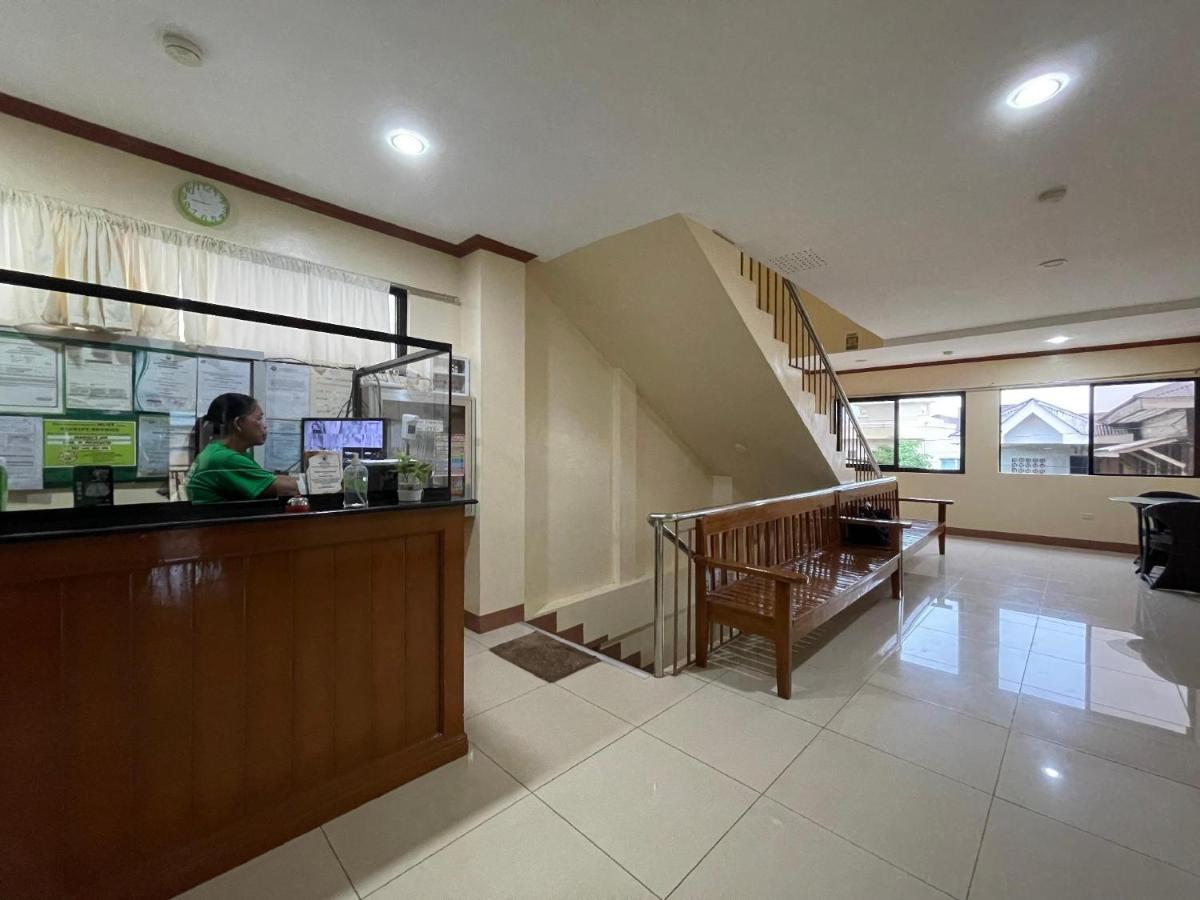 Hotel Marion's 1 Bantayan Powered By Cocotel