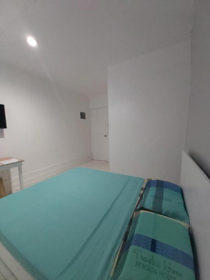 Traveler's Hostel