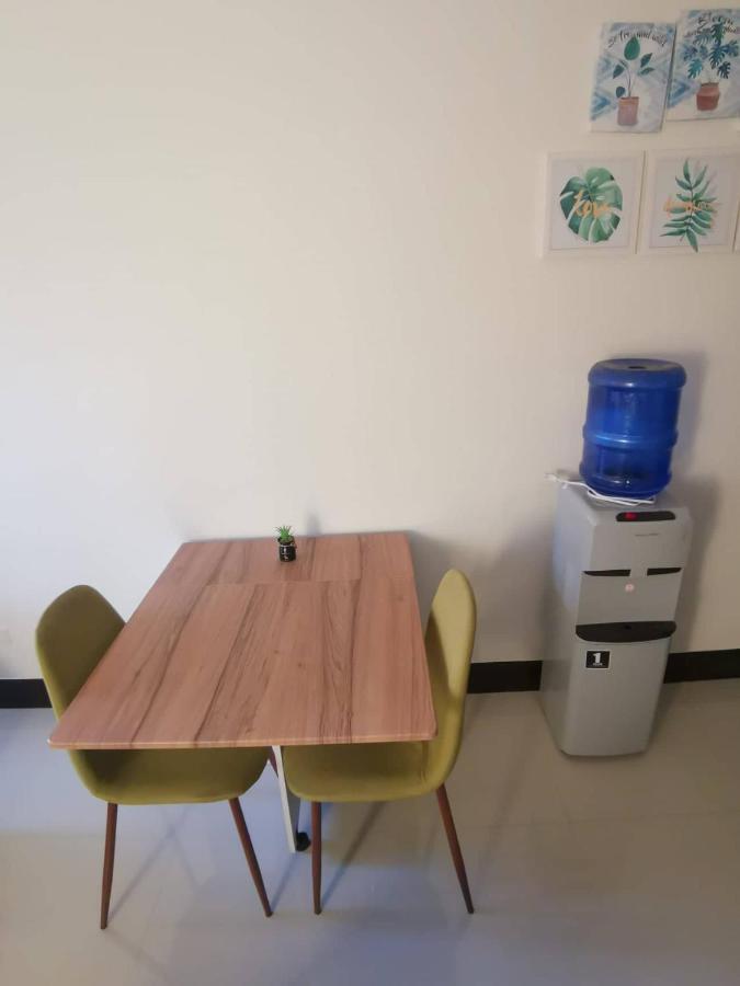 Grand Residences Unit - Walking Distance To It Park Cebu