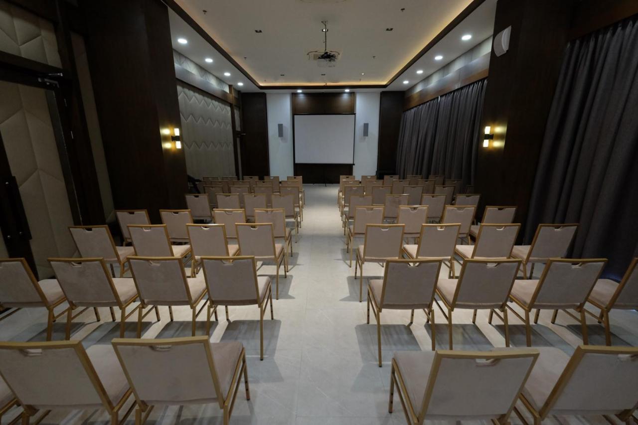 Hotel Cebu One Tectona 4*
