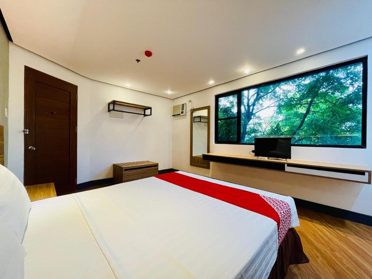 Oyo 982 Boulevard House 3* Cebu
