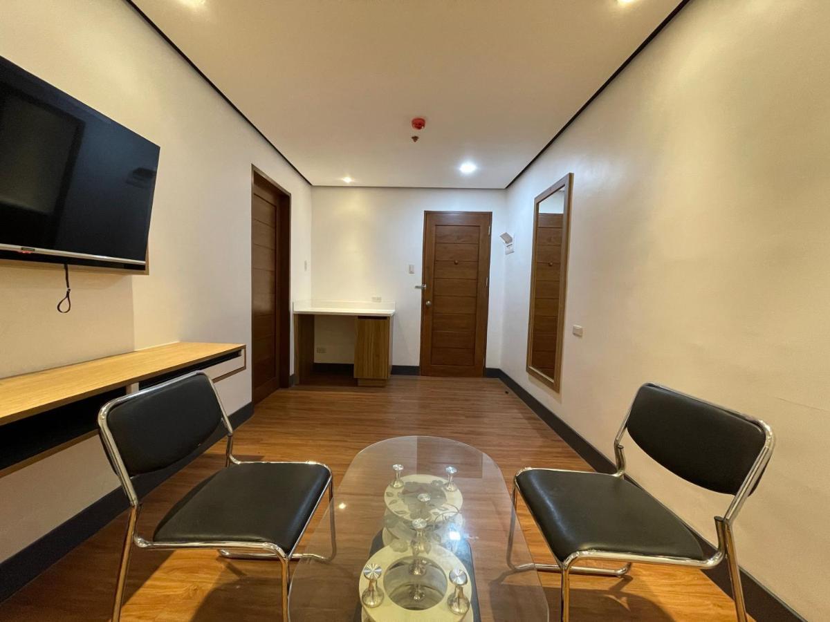 Oyo 982 Boulevard House Hotel