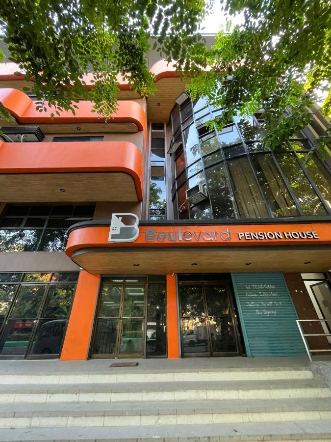 Hotel Oyo 982 Boulevard House