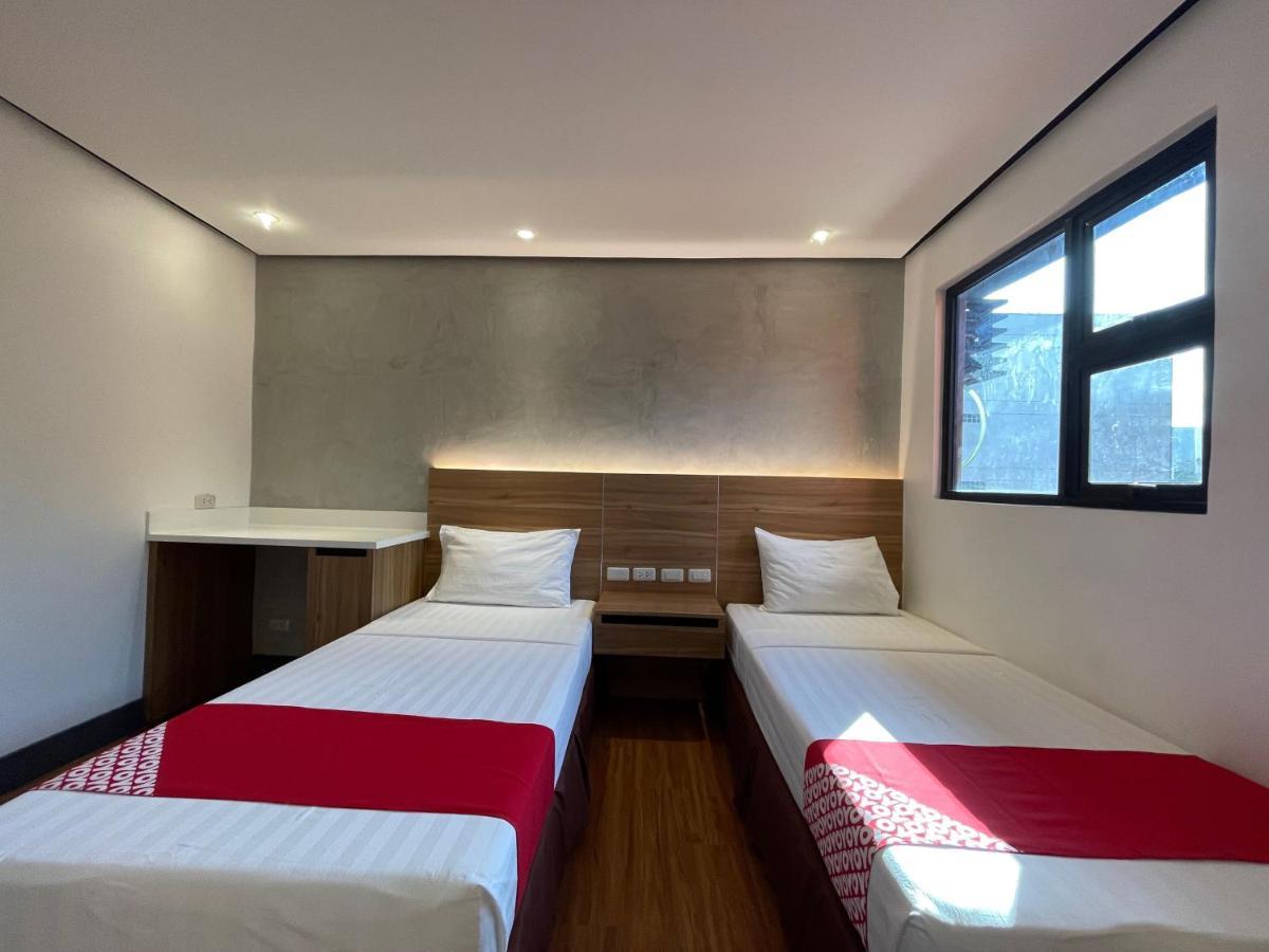 Oyo 982 Boulevard House 3* Cebu