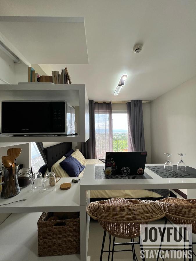 Apartment With Resort-like Living, Everyday *