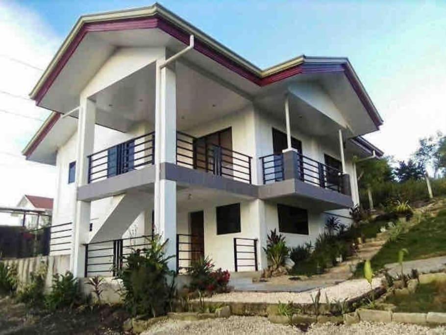 Modern Tropical *