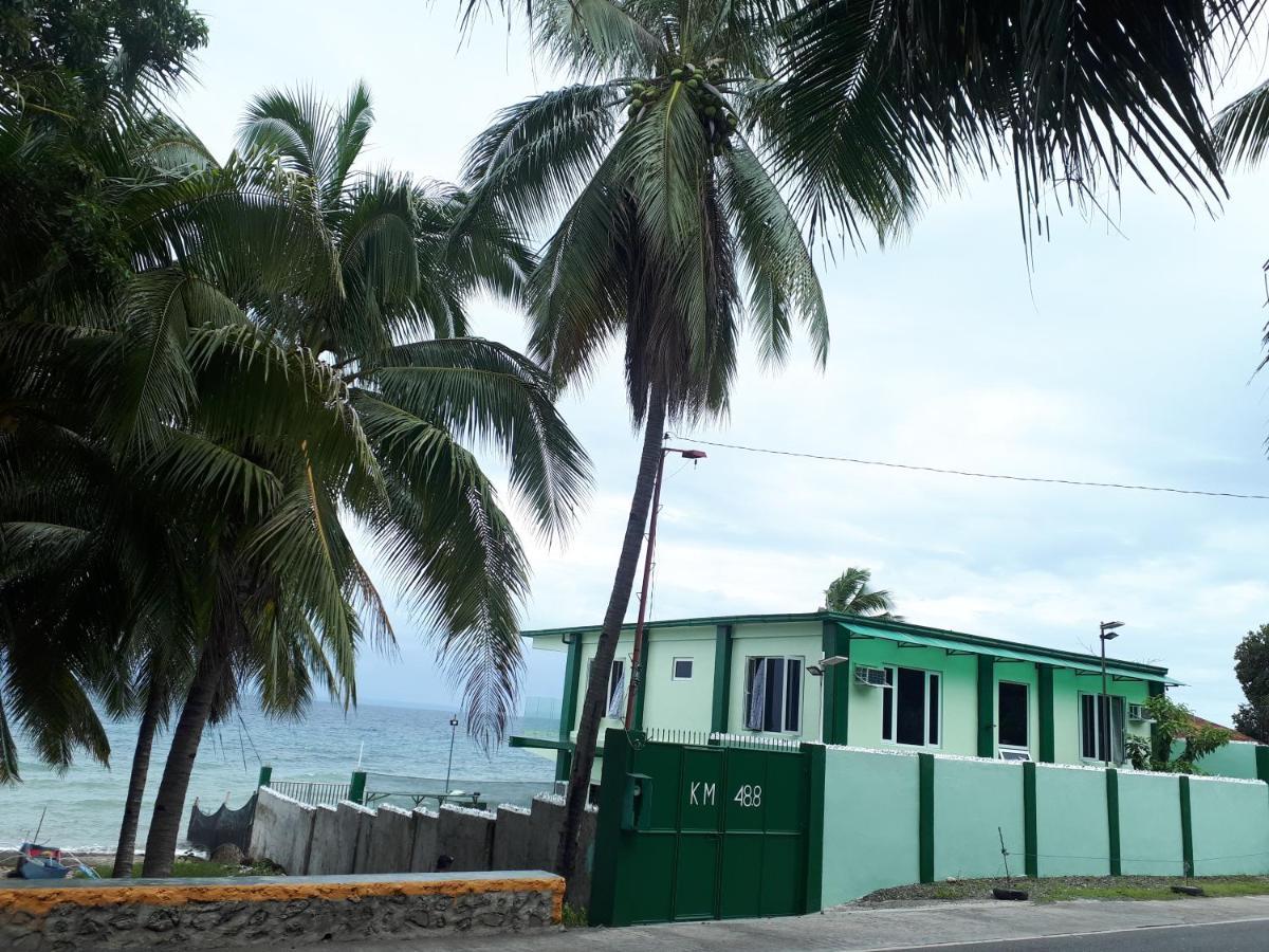 Kums Bahay bakasyunan *