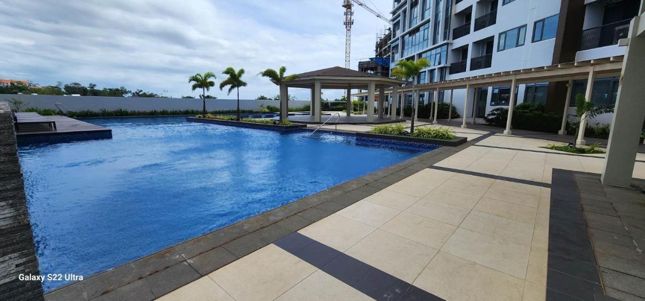 Mactan Newtown By Ejb *