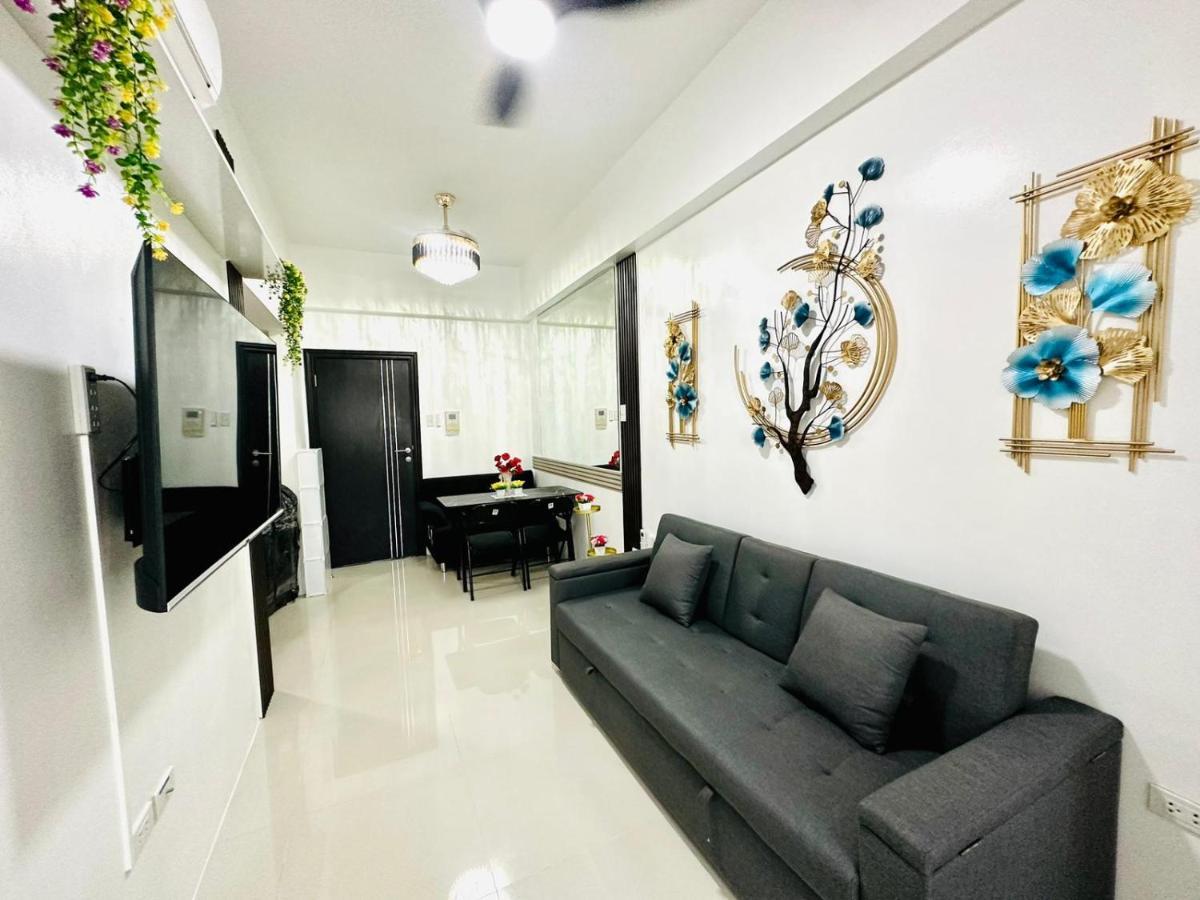 Group-friendly With Mall Access Aparthotel