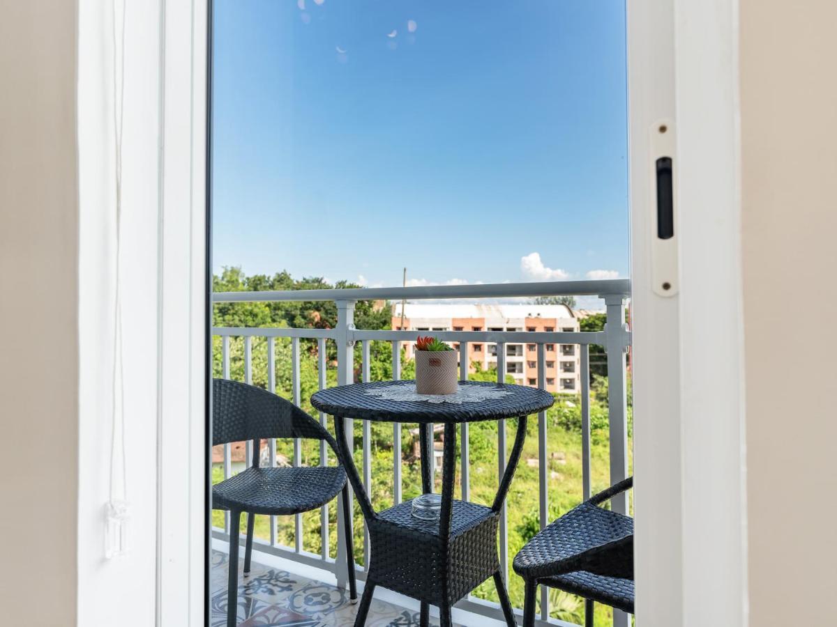 Jolenia By J&j Homes At Amani Grand Residences Near Airport Lapu-Lapu City