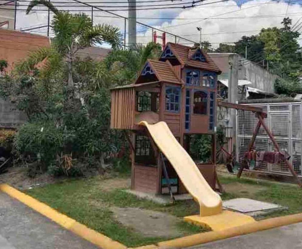 1 Bedroom Unit-wifi-a/c-smart Tv * Cebu