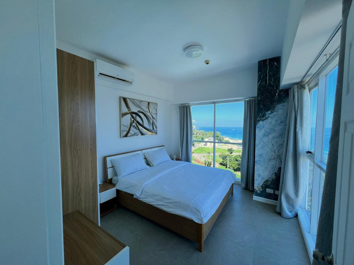 La Mirada Residences Sea-view *
