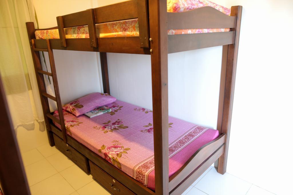 Luzmin Bh - White House Oslob