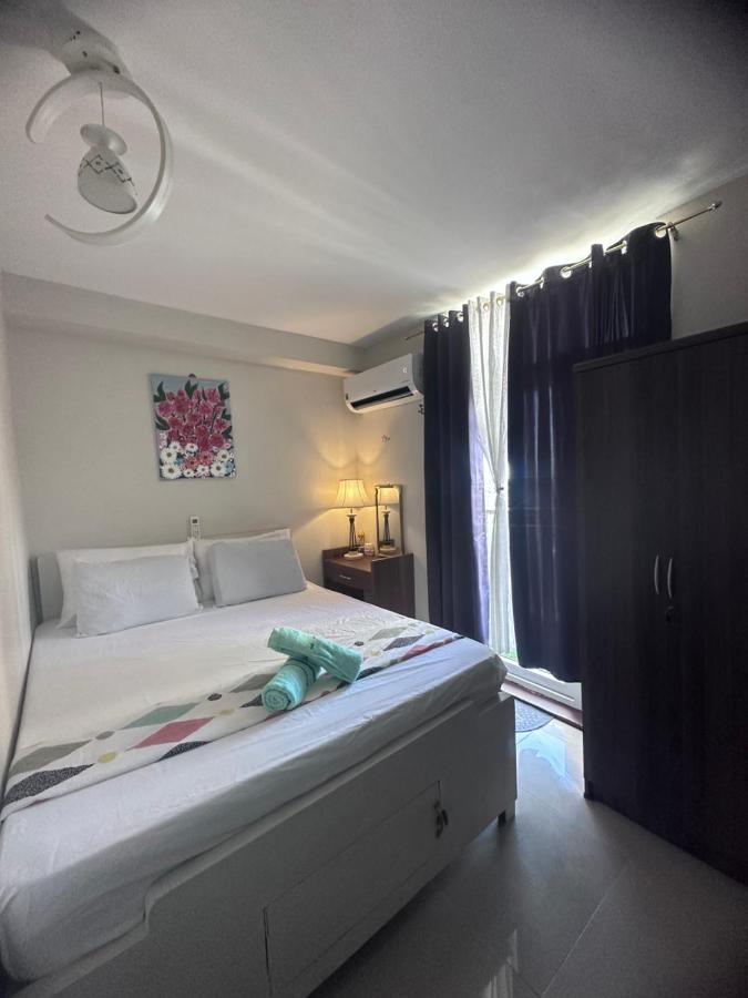 Condo/apartment Apartment *