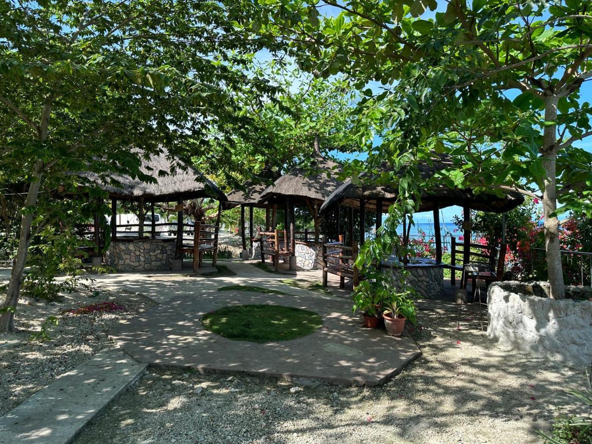 Nanay Eustiquia Complex Resort Saavedra