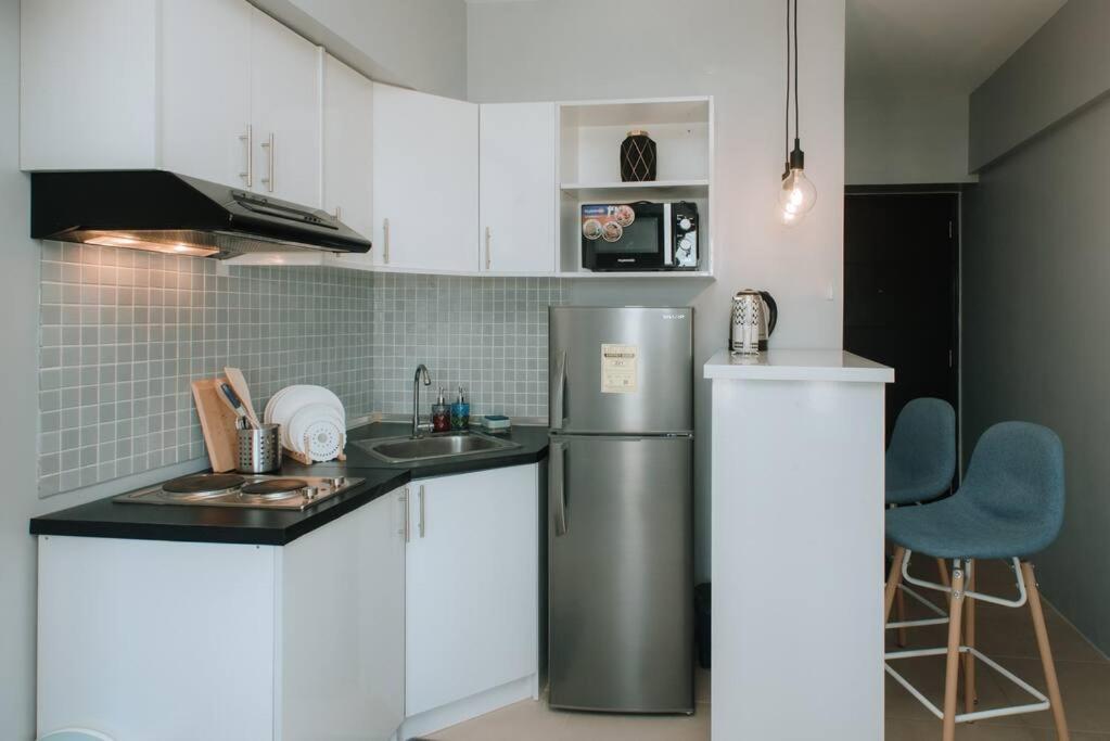 Unit At Avida Towers Riala Tower 2 It Park With Pool And Wifi * Cebu