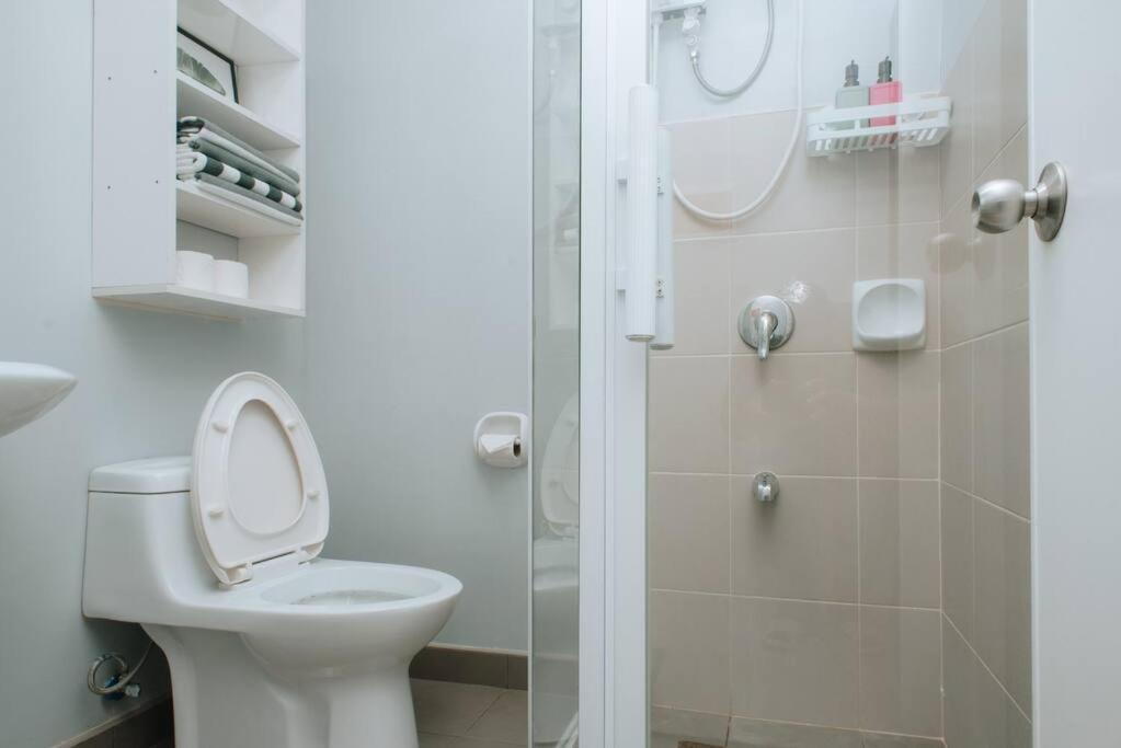 Unit At Avida Towers Riala Tower 2 It Park With Pool And Wifi Cebu