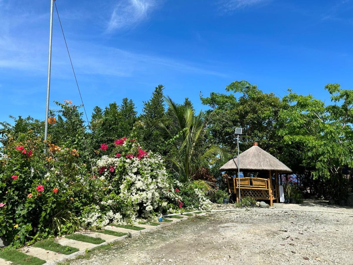 Nanay Eustiquia Complex