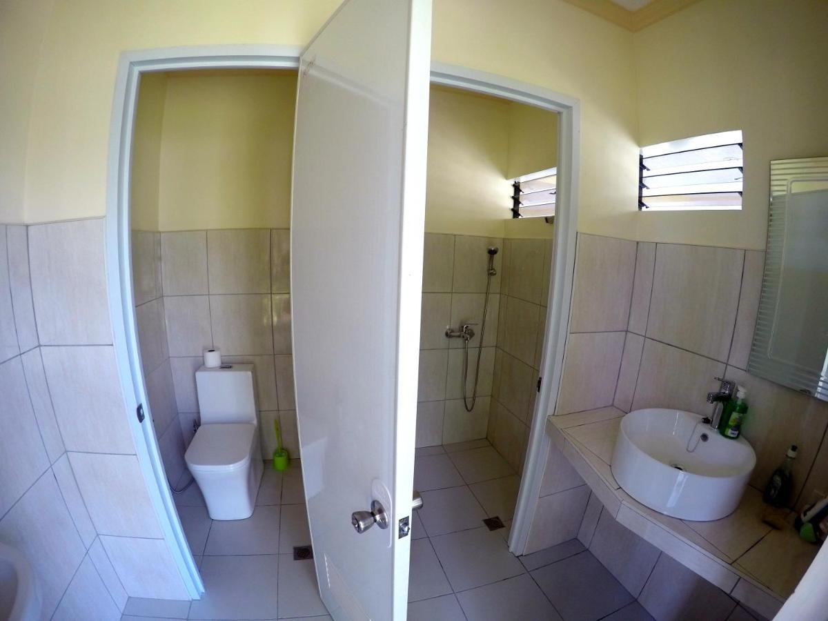 Lambug Beach Homestay Bed & Breakfast