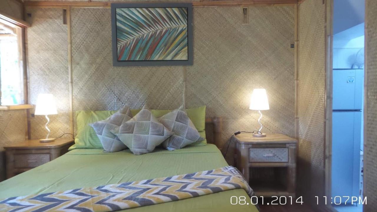 Paraiso Cave & Restaurant & *